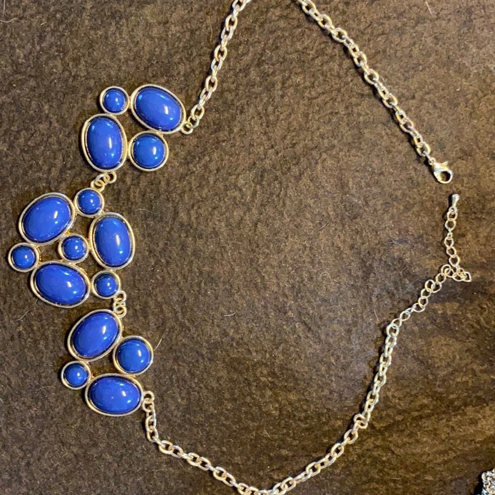 Vintage gold tone blue cluster necklace